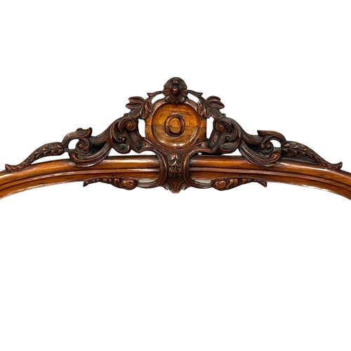 226 - A Quality Victorian Carved Walnut Framed Overmantel. C.1860, 19th Century. 141x105cm.