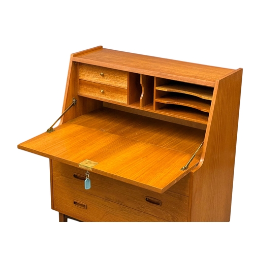 291 - A Danish Teak Writing Bureau. C.1960. 76x41x108cm.