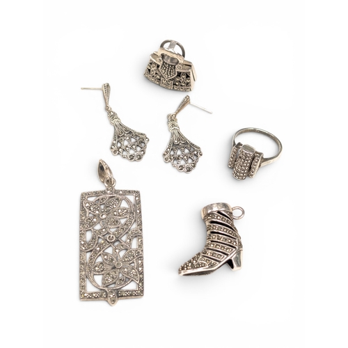 661 - Quantity of Silver Filigree Jewellery