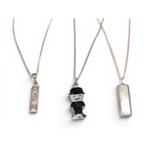 689 - 3 Silver Pendants & Chains