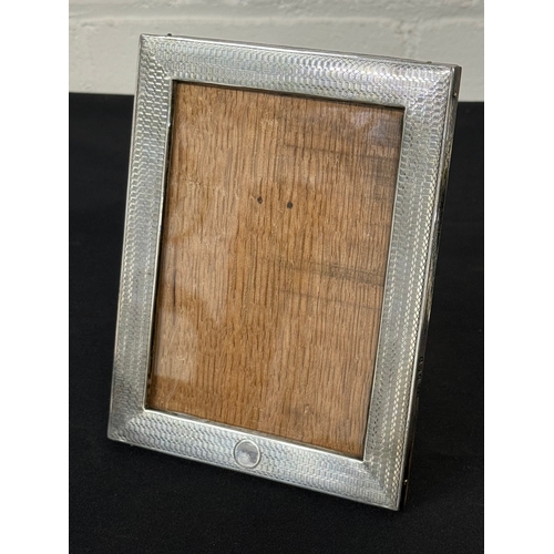 Lot 28        
