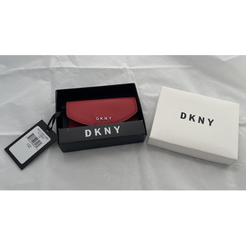 49 - DKNY Card Holder