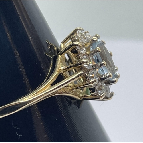 60 - 9ct topaz & cz ring