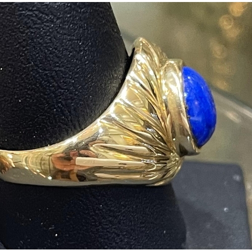 93a - 18ct Lapis ring