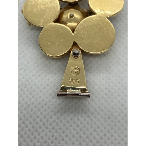 199 - 18ct diamond and amethyst designer pendant