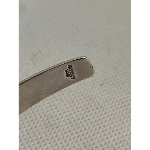 90 - Designer statement sterling silver Mexican made collar necklace with gems.