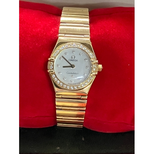 32 - Solid 18k gold and diamonds  ladies Omega constellation. FULL SET