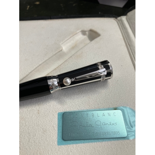 39 - Limited edition Mont Blanc Greta Garbo fountain pen