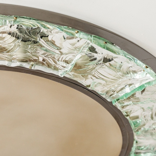 122 - MAX INGRANDLampada a sospensione mod. 2459. Ottone nichelato, alluminio verniciato, cristallo curvat... 