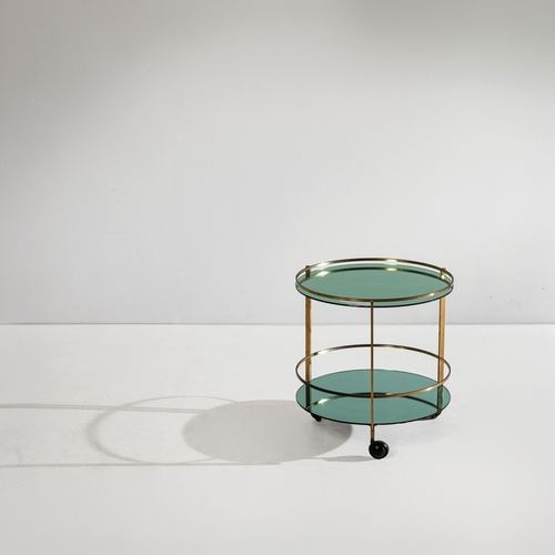 127 - MAX INGRANDTavolino servomuto variante del mod. 2246. Ottone, cristallo colorato e specchiato. Produ... 