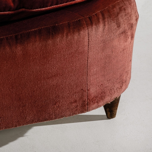 132 - OSVALDO BORSANIDivano. Legno tornito, tessuto imbottito. Produzione Arredamenti Borsani Varedo, anni... 