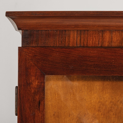 141 - GIO PONTI & EMILIO LANCIA (ATTRIB. A)Vetrina. Legno di mogano, radica di tuja, ottone nichelato. Ita... 