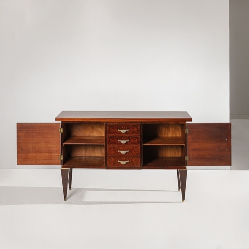 144 - GIO PONTI & EMILIO LANCIA (ATTRIB. A)Credenza. Legno di mogano, radica di tuja, ottone nichelato. It... 