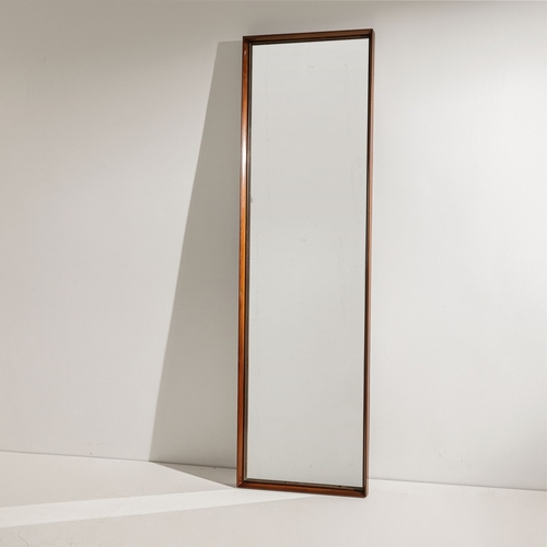 145 - GUGLIELMO ULRICHGrande specchio a figura intera. Legno, ottone, cristallo specchiato. Produzione L'A... 