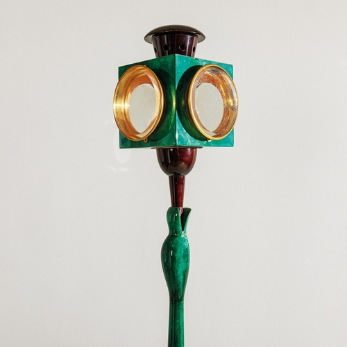 156 - ALDO TURALampada da terra. Legno rivestito in pergamena, ottone, cristallo molato. Produzione Tura a... 