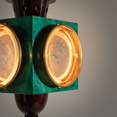 156 - ALDO TURALampada da terra. Legno rivestito in pergamena, ottone, cristallo molato. Produzione Tura a... 