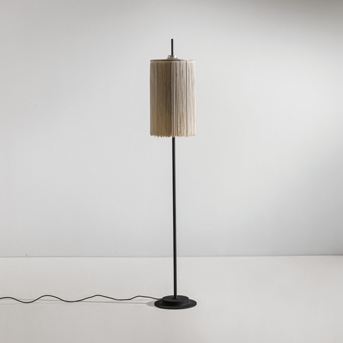162 - GINO SARFATTILampada da terra mod. 1076/N. Metallo goffrato, alluminio lucidato, frangia sintetica. ... 