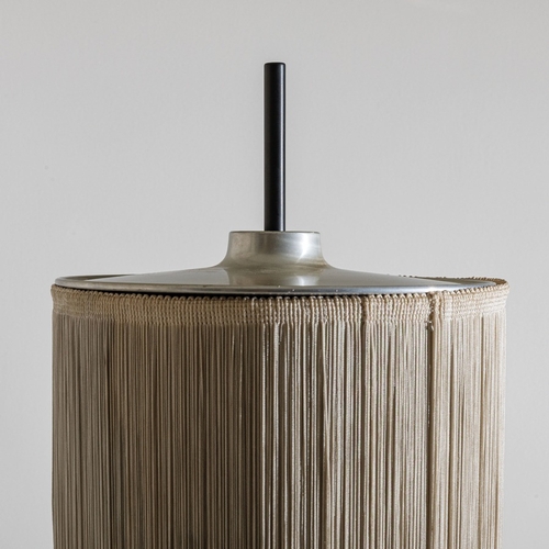 162 - GINO SARFATTILampada da terra mod. 1076/N. Metallo goffrato, alluminio lucidato, frangia sintetica. ... 