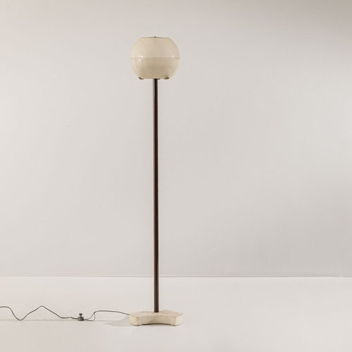 169 - IGNAZIO GARDELLALampada da terra mod. LTE 8. Marmo, metallo verniciato, ottone, vetro pressato. Prod... 