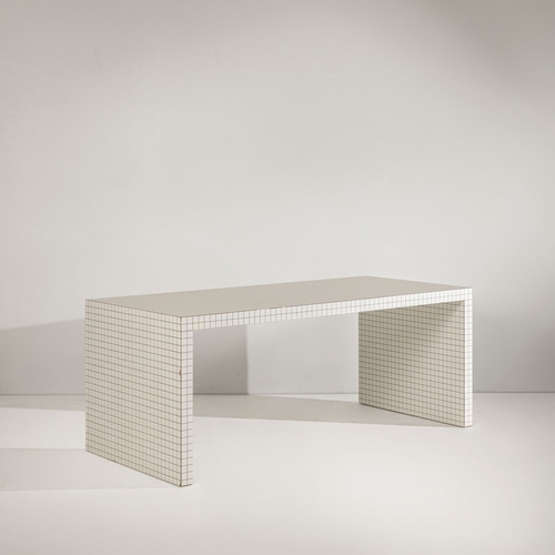 177 - SUPERSTUDIOTavolo ; consolle della serie Quaderna. Legno nobilitato integralmente rivestito in formi... 