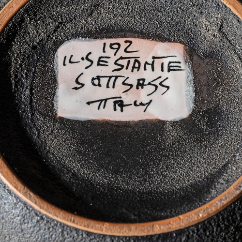 179 - ETTORE SOTTSASSScatola mod. 192. Ceramica decorata, laccio di stoffa. Produzione Il Sestante 1959 ca... 