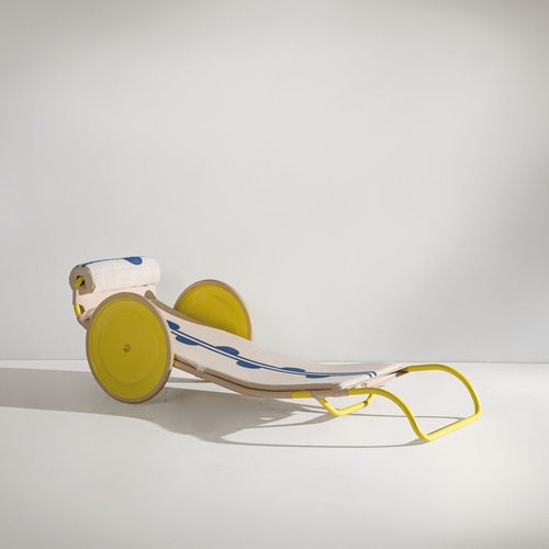 180 - GAE AULENTIChaise Longue della serie Locus Solus. Tubolare metallico smaltato, tessuto, materiale pl... 