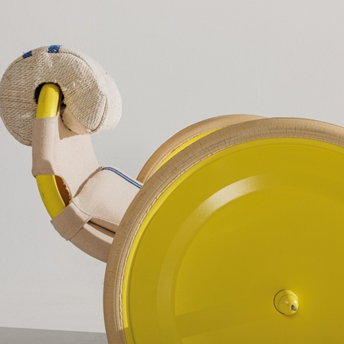 180 - GAE AULENTIChaise Longue della serie Locus Solus. Tubolare metallico smaltato, tessuto, materiale pl... 