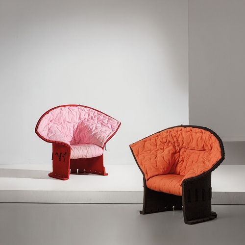 190 - GAETANO PESCEDue poltrone della serie I Feltri. Resina, materiale plastico, feltro, tessuto. Prod. C... 