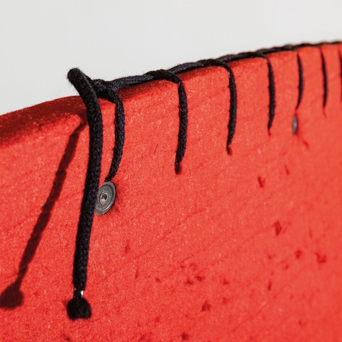 190 - GAETANO PESCEDue poltrone della serie I Feltri. Resina, materiale plastico, feltro, tessuto. Prod. C... 