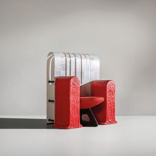 194 - GAETANO PESCEPoltrona mod. La smorfia. PVC stampato, schiuma espansa resinata. Marchio del produttor... 