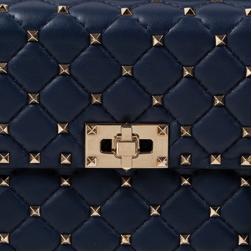 114 - VALENTINO GARAVANIRockstud Spike ' Borsa a spalla in pelle trapuntata con borchiePeriodo: 2020sMater... 