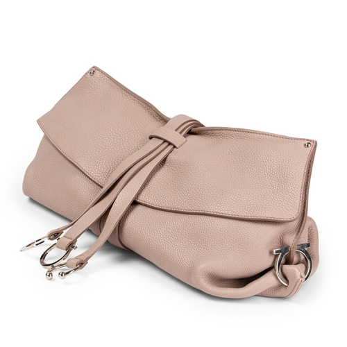 68 - SALVATORE FERRAGAMOMaxi pochette in pellePeriodo: ContemporaneoMateriali: PelleColore: Rosa cipriaDi... 