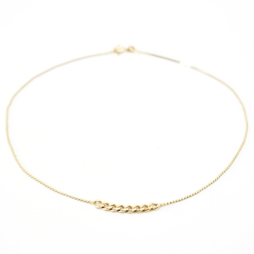 A hallmarked 9ct gold necklace chain. The fine link chain having large ...