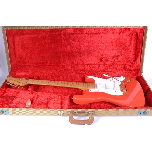 Fender Stratocaster - Hank Marvin Signature Edition - Serial No. SE800769 -  one of only twenty pre-p