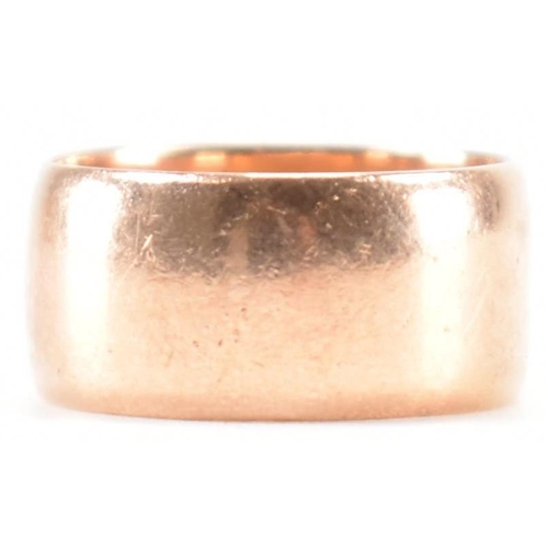 241 - A hallmarked 9ct gold band ring of D form. Makers mark W.M. Stamped 375. Assay marked for Birmingham... 