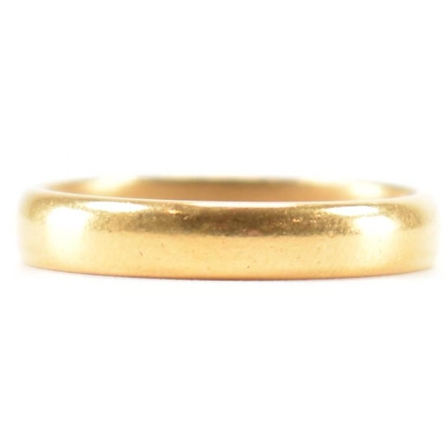 242 - A hallmarked 22ct gold wedding band ring. Assay marked for Birmingham. Date letter A for 1849. Ring ... 