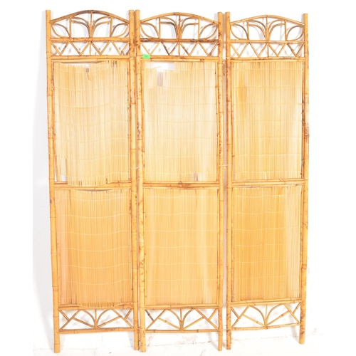 1244 - A vintage retro mid 20th century circa. 1970's bamboo folding dressing screen room divider. The scre... 