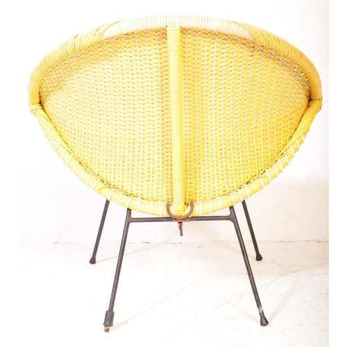 1349 - A retro vintage 20th Century wicker cane satellite chair in the manner of Franco Albini. The circle ... 