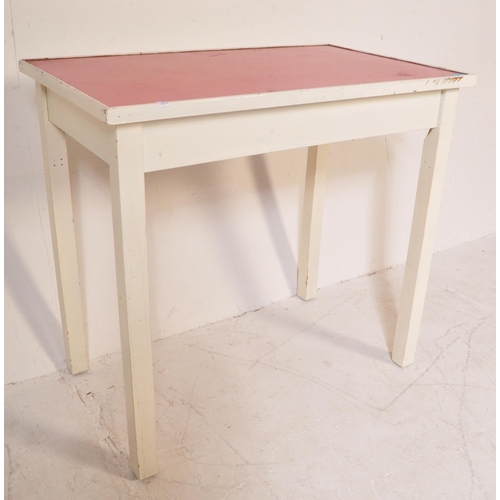 1367 - A vintage retro 20th century wooden painted frame with red speckled Formica table top. Measures appr... 