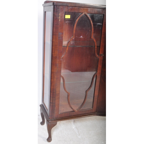 1551 - An early 20th century Edwardian circa. 1900's China display cabinet vitrine. The twin doors having a... 