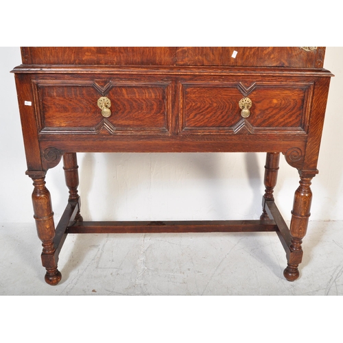 1572 - An early 20th Century, circa 1920's block fronted oak chest on stand / drinks cabinet. Of rectangula... 