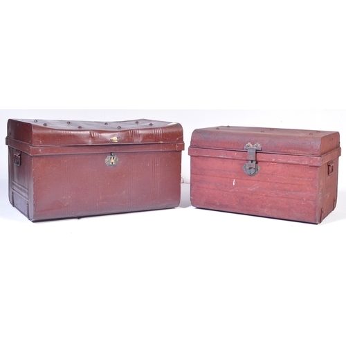 1772 - Collection of suitcases - trunk. A large steamer trunk with clasp fronts together with tin metal ste... 