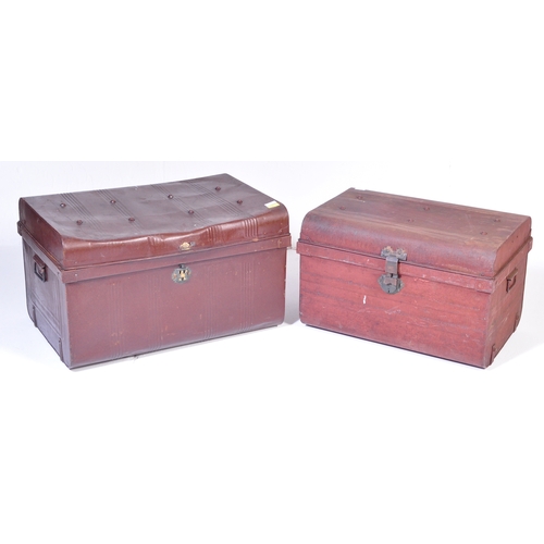 1772 - Collection of suitcases - trunk. A large steamer trunk with clasp fronts together with tin metal ste... 