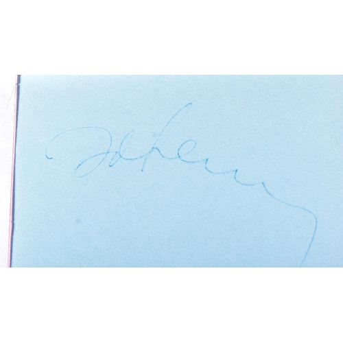 150 - The Beatles - John Lennon (1940-1980) - autograph in the first page of an autograph album. Signed in... 