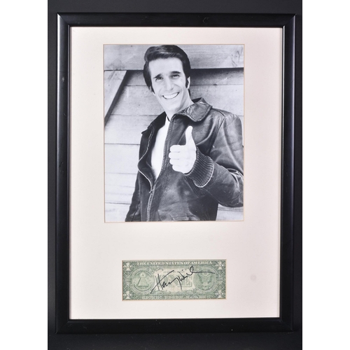 156 - Henry Winkler - Happy Days (The Fonz) - autograph display comprising of a hand signed American One D... 