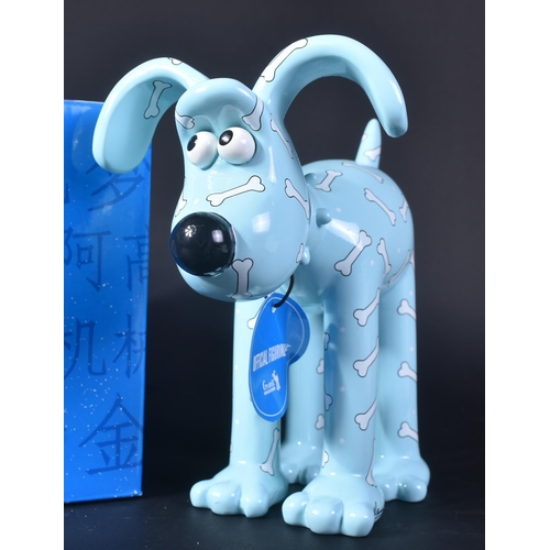 235 - Wallace & Gromit - Gromit Unleashed Hong Kong - An original Aardman Animations The Grand Appeal 'Gro... 