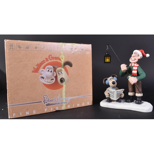 25 - Wallace & Gromit - Robert Harrop - WGCS11 ' Wallace & Gromit - Cracking Carols '. Limited to 750. Hi... 