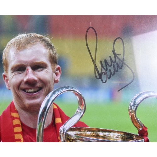 353 - Football - Paul Scholes - Manchester United - large format autographed colour photograph of Scholes ... 