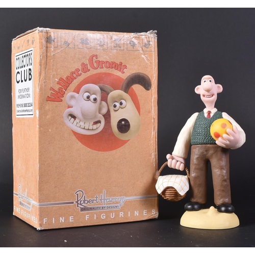 46 - Wallace & Gromit - Robert Harrop - WG01 ' Wallace - A Grand Day Out '. Limited Edition of 1000. High... 