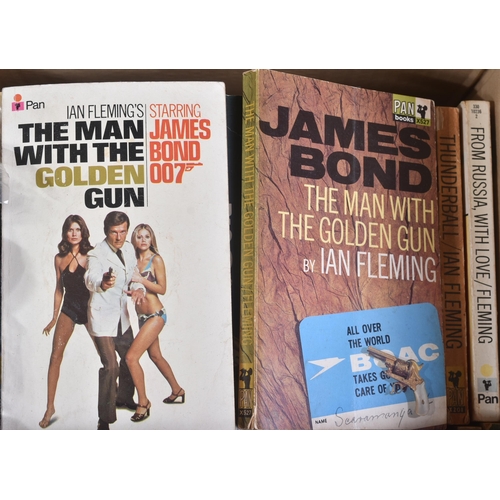 8 - James Bond 007 - A very large collection of over 100x James Bond books published by Pan Books, inclu... 